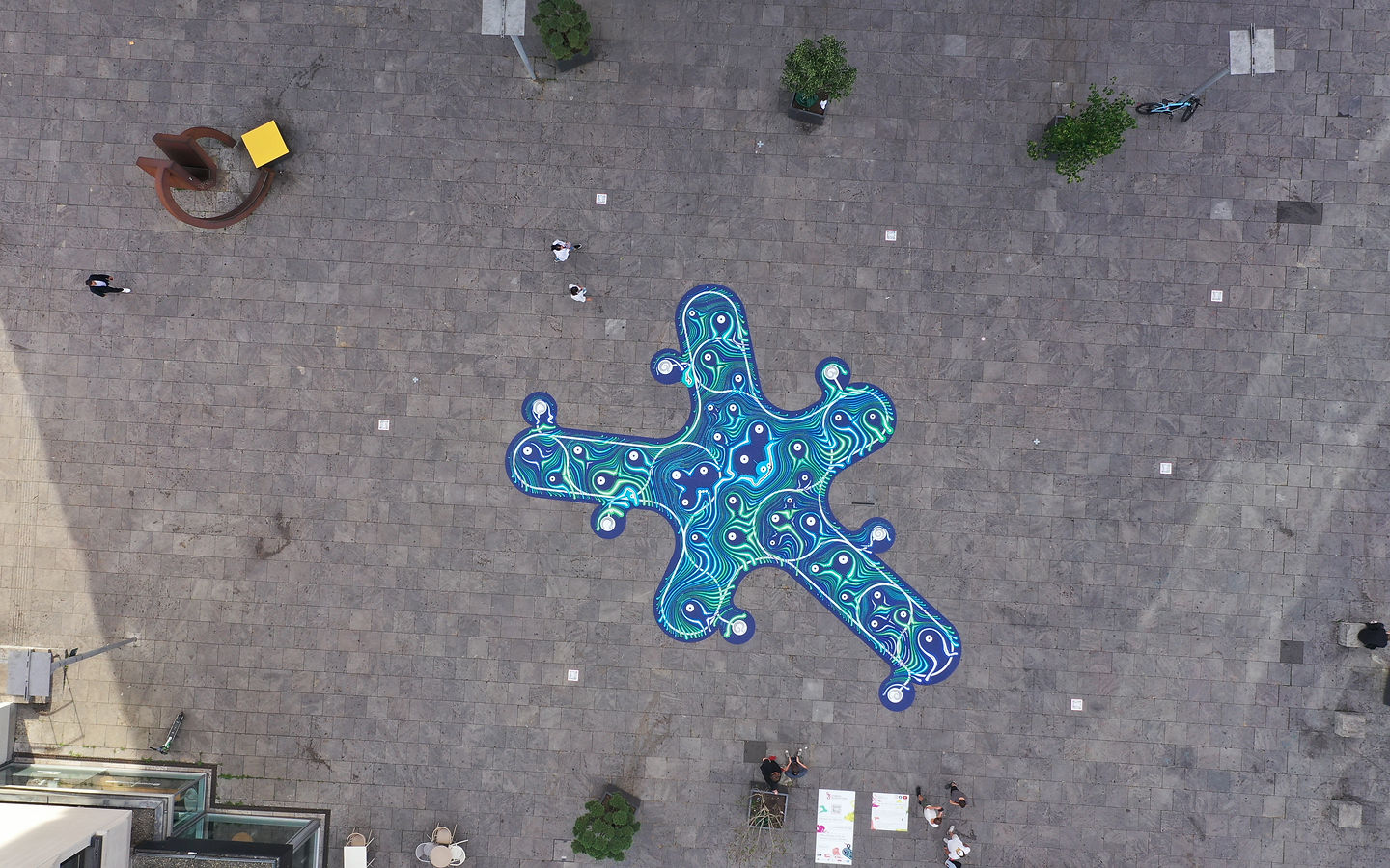Resonanz &ndash; Licht-Installation auf &ouml;ffentlichem Platz